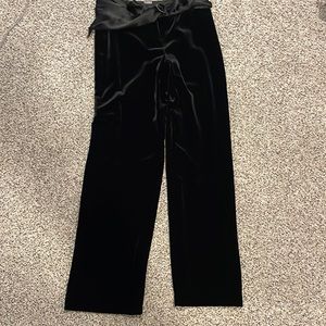 Ann Taylor velvet pants size 6